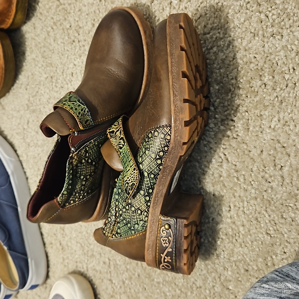 Ankle boots. Brown leather with green print on sides zipper and velcro.